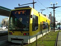 鹿児島市交通局1000形電車　画像wikipedia